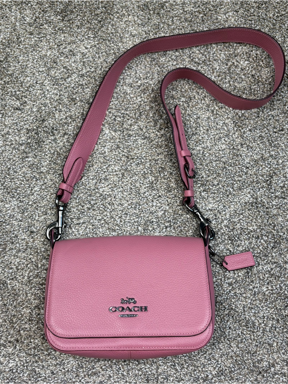 Coach Jes Messenger Bag Pebbled Leather Crossbody Pink Gunmetal Hardware